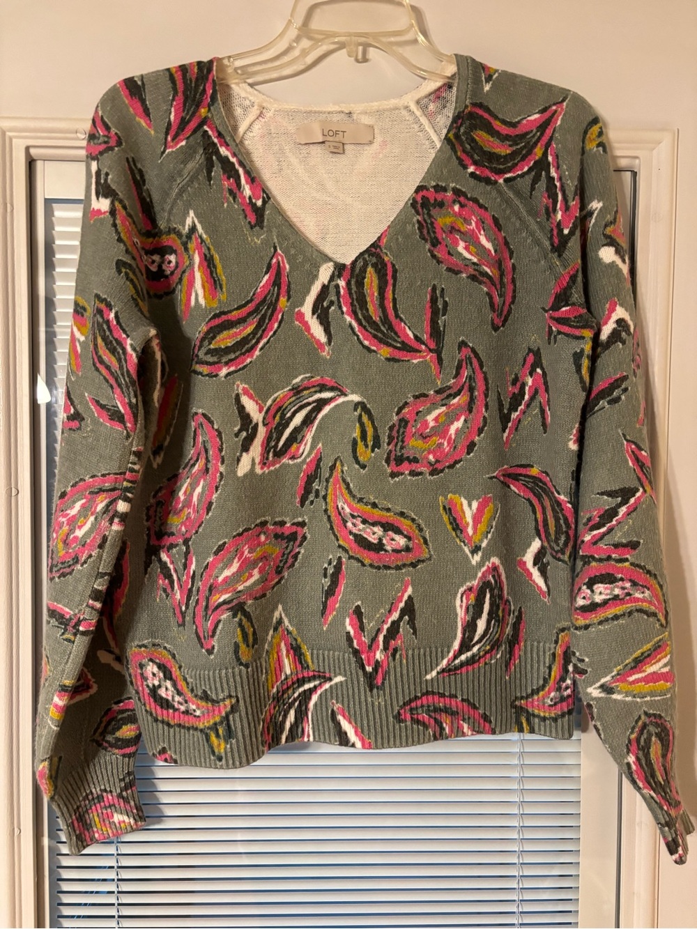 LOFT Sage Green V-Neck Sweater with Pink Paisley Accents - Picture 4 of 10